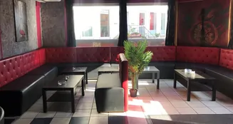 von_poll_real_estate_property_21416025_image_1