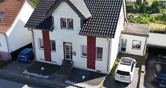 von_poll_real_estate_property_25416011_image_1