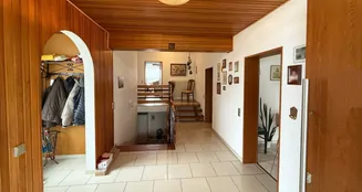 von_poll_real_estate_property_25416018_image_1