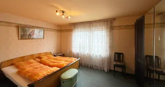 von_poll_real_estate_property_25416018_image_7