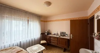 von_poll_real_estate_property_25416018_image_4