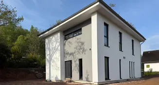 von_poll_real_estate_property_23416033_image_0