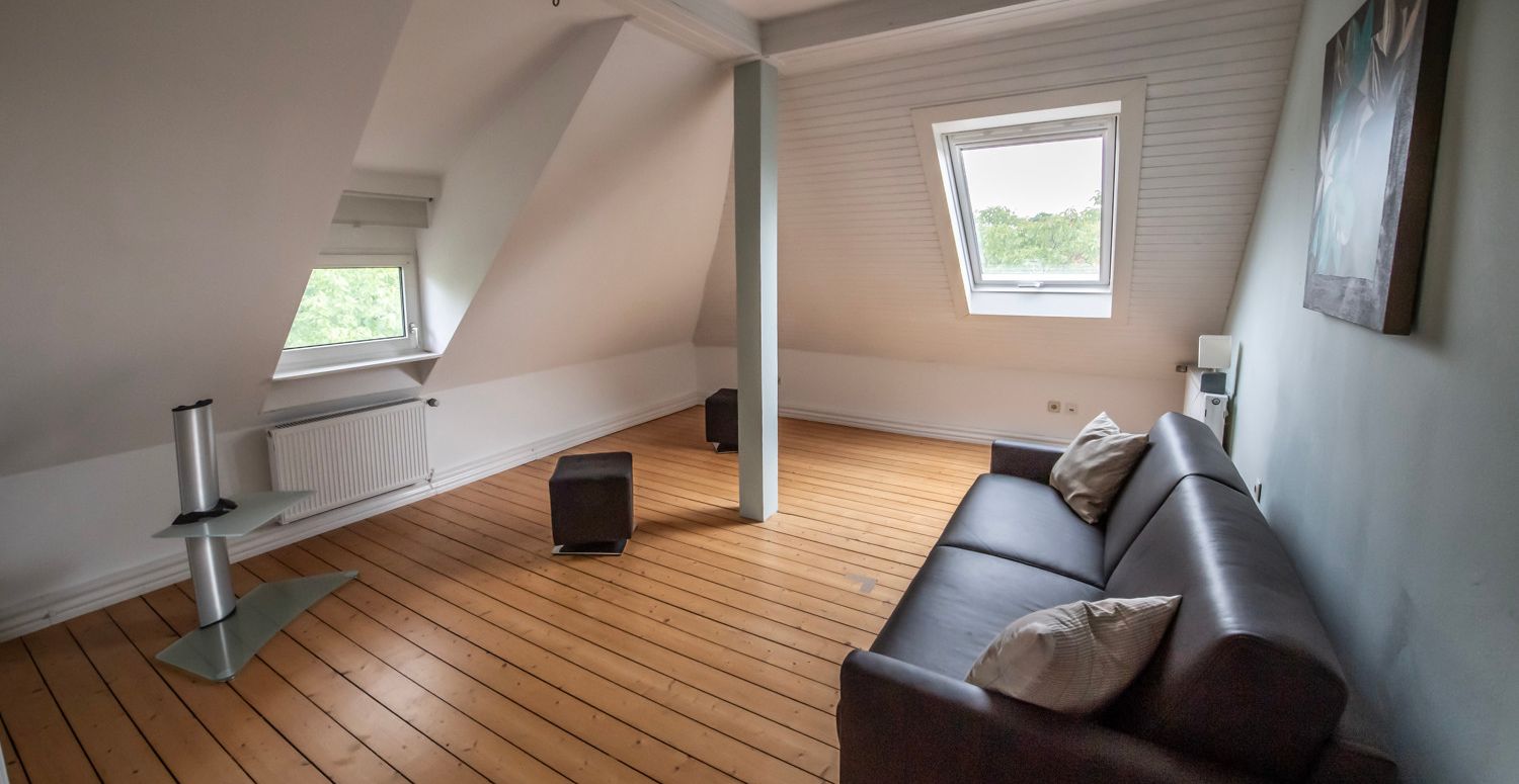 Wohnzimmer DG