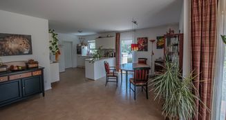 von_poll_real_estate_property_25416010_image_5