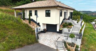 von_poll_real_estate_property_25416008_image_0