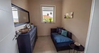 von_poll_real_estate_property_25416008_image_12