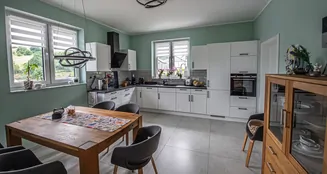 von_poll_real_estate_property_25416008_image_5