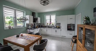 von_poll_real_estate_property_25416008_image_5