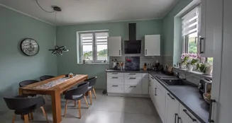 von_poll_real_estate_property_25416008_image_4