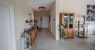 von_poll_real_estate_property_25416008_image_3