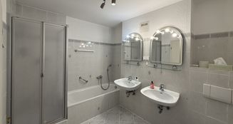 von_poll_real_estate_property_25416016_image_11