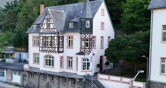 von_poll_real_estate_property_25416017_image_0