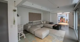 von_poll_real_estate_property_25416026_image_8