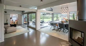 von_poll_real_estate_property_25416026_image_4