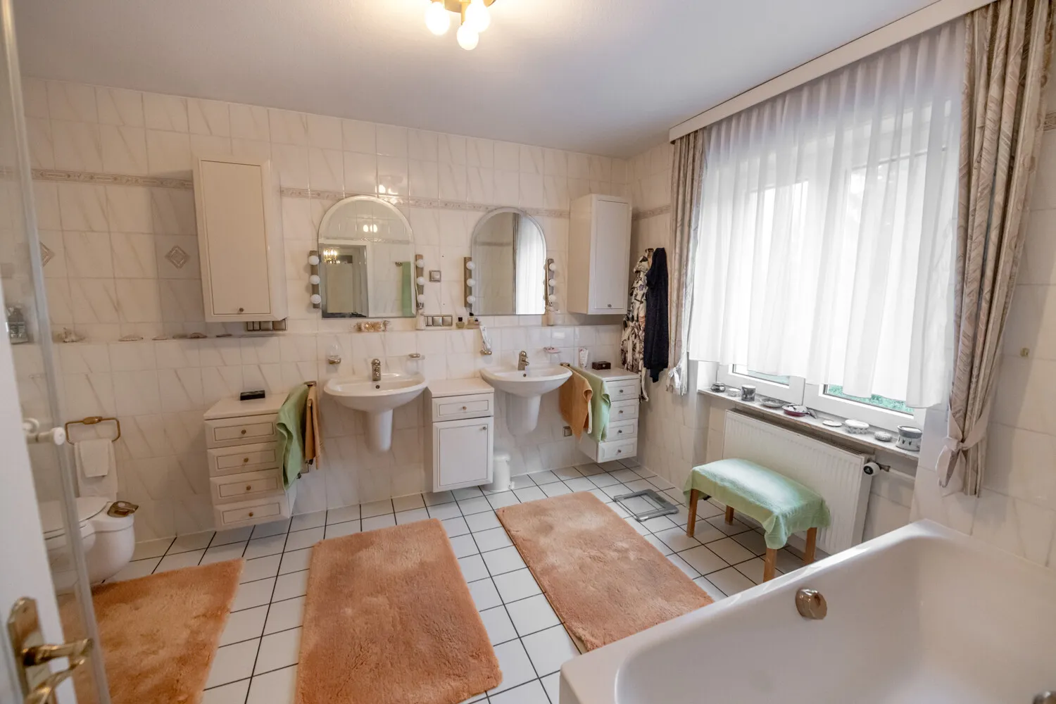 Bad Bad erstes Obergeschoss