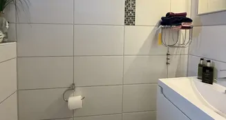 von_poll_real_estate_property_25416027_image_5