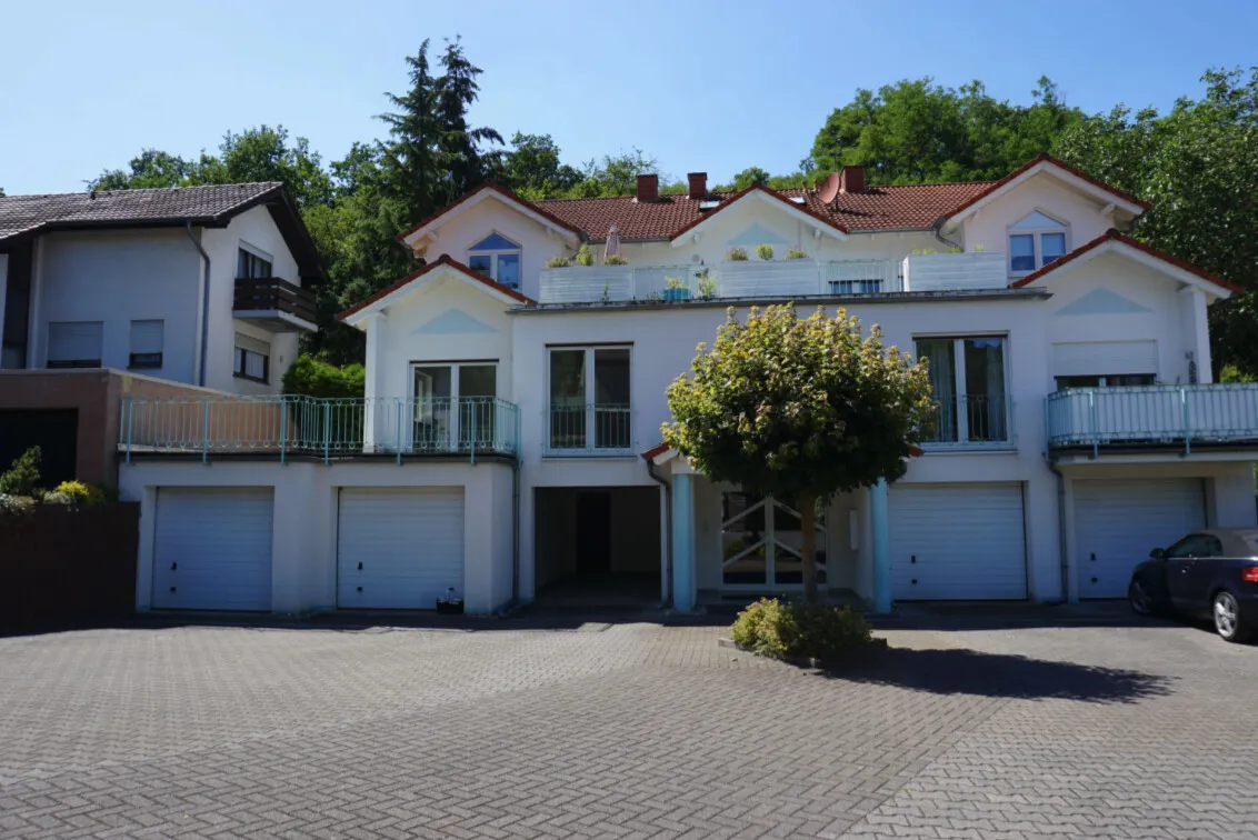 Vermietete 3-Zimmer-Wohnung mit Terrasse und Garage in Bad Kreuznach