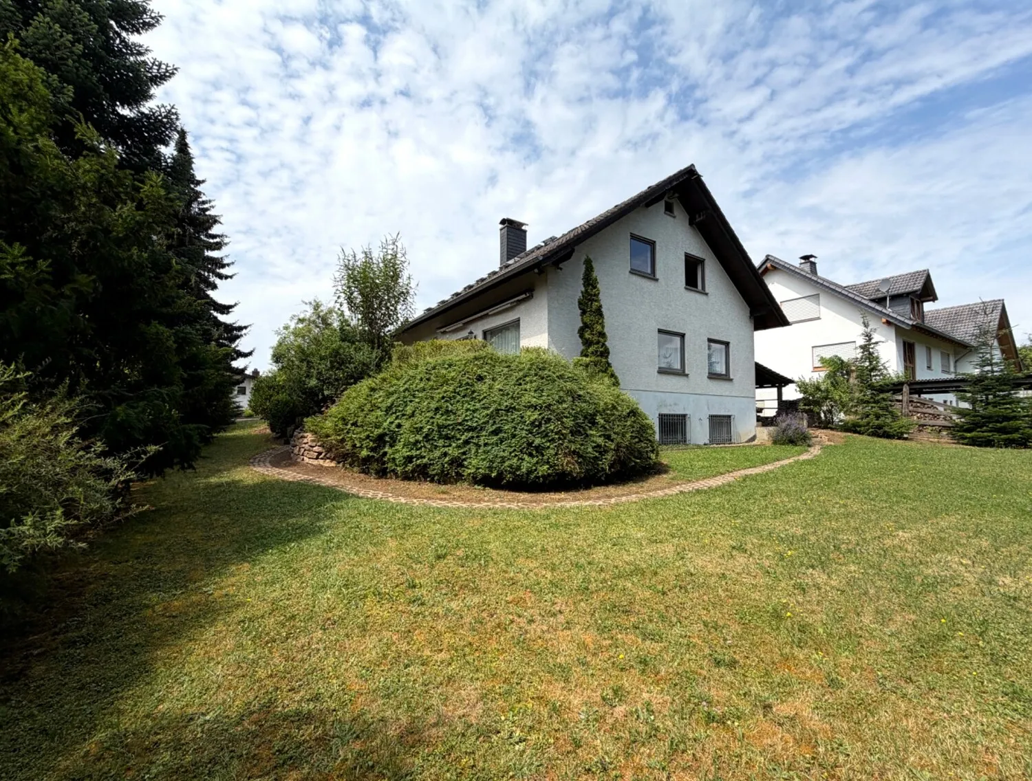Garten_Hausansicht