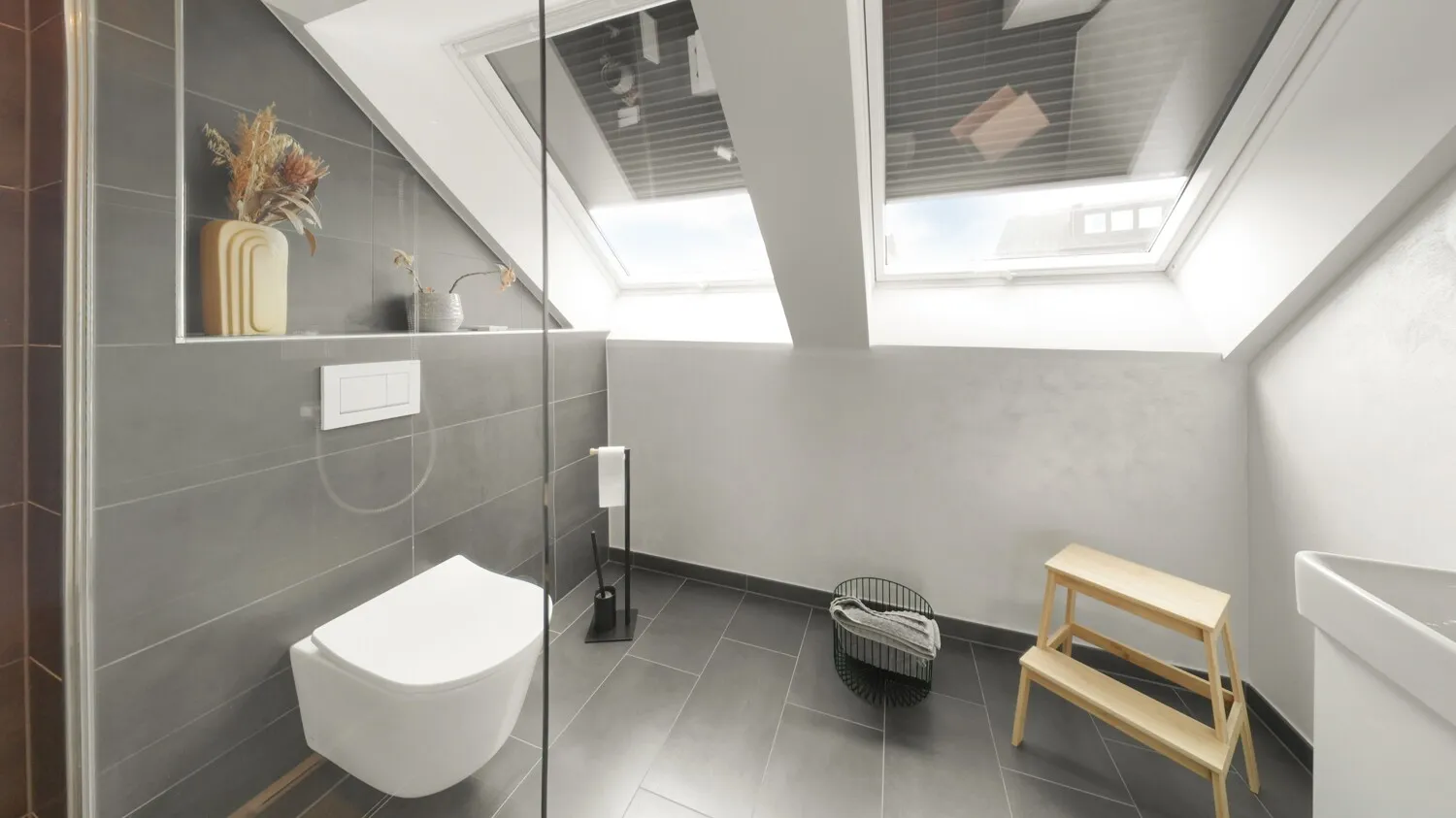 Badezimmer1 DG