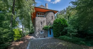 von_poll_real_estate_property_25416014_image_0