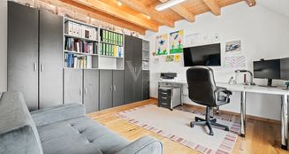 von_poll_real_estate_property_25163012_image_9