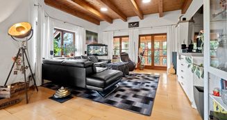 von_poll_real_estate_property_25163006_image_12