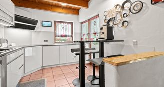 von_poll_real_estate_property_25163006_image_5