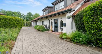 von_poll_real_estate_property_25163006_image_2