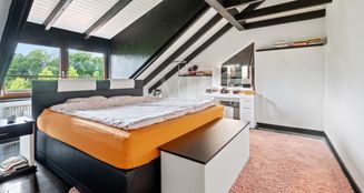 von_poll_real_estate_property_25163006_image_24