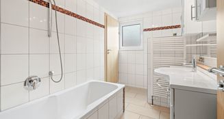 von_poll_real_estate_property_25163002_image_3