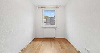 von_poll_real_estate_property_25163002_image_7