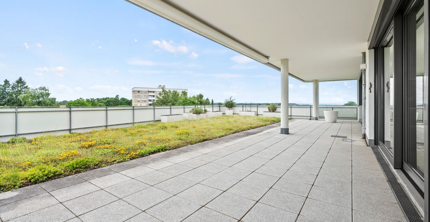 überdachte Terrasse