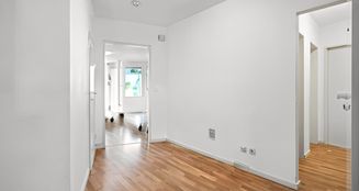 von_poll_real_estate_property_25163018_image_0