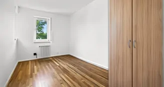 von_poll_real_estate_property_25163018_image_2