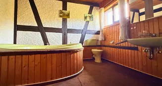 von_poll_real_estate_property_25163021_image_13