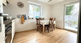 von_poll_real_estate_property_25163022_image_13