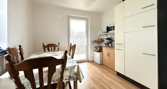 von_poll_real_estate_property_25163022_image_12