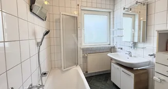 von_poll_real_estate_property_25163023_image_13