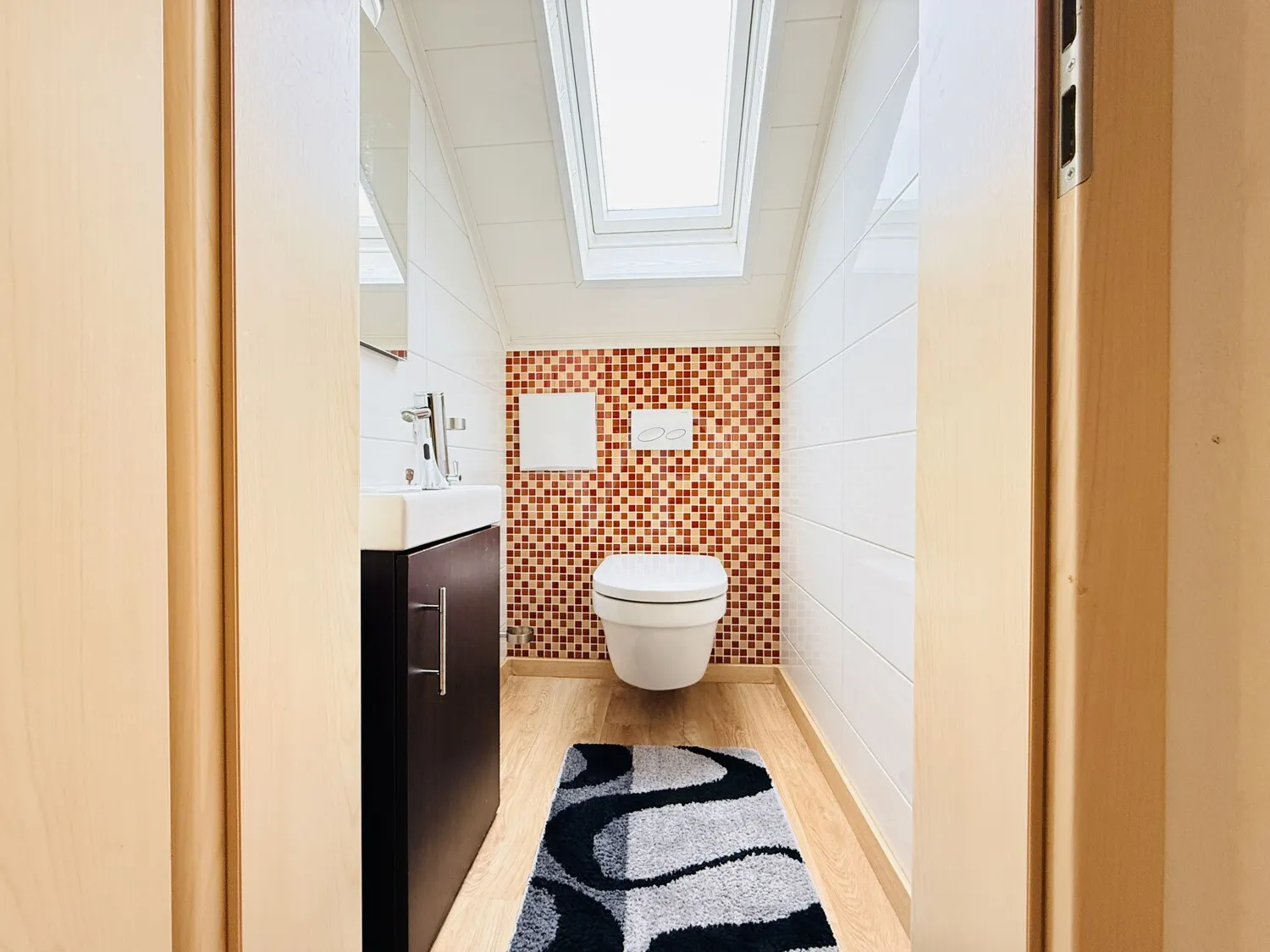 15 WC DG