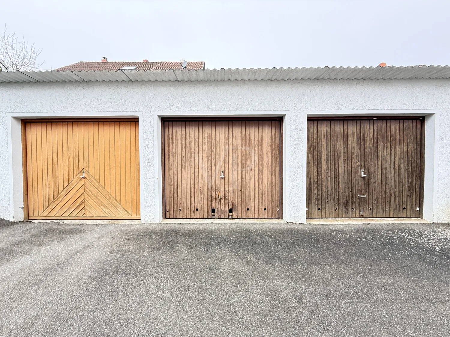 30 Garage