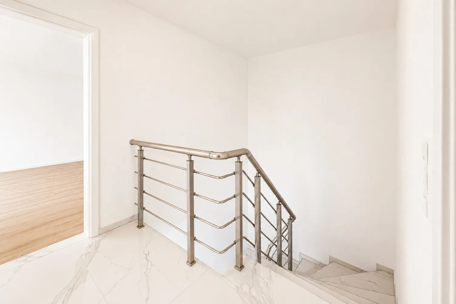 Treppe DG