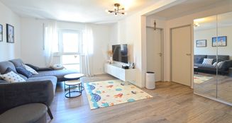 von_poll_real_estate_property_25121114_image_3