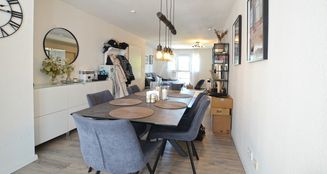 von_poll_real_estate_property_25121114_image_4
