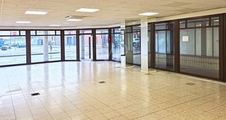 von_poll_real_estate_property_25121115_image_2