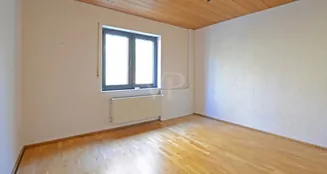 von_poll_real_estate_property_26121129_image_12