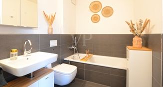 von_poll_real_estate_property_25121118_image_9