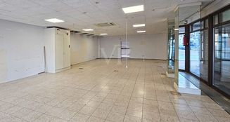 von_poll_real_estate_property_25121119_image_3