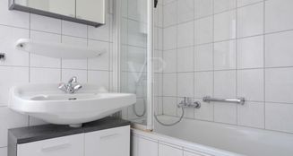 von_poll_real_estate_property_25121121_image_8