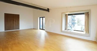 von_poll_real_estate_property_25121126_image_2