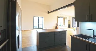 von_poll_real_estate_property_25121126_image_10